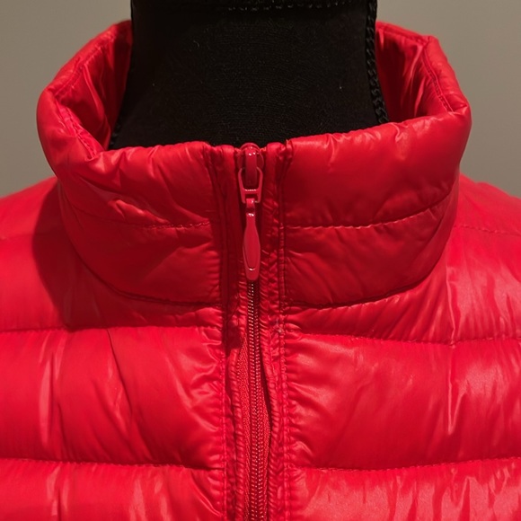 BUFFALO David Bitton Red Puffer Down Filled Jacket. Size small. - Picture 3 of 12
